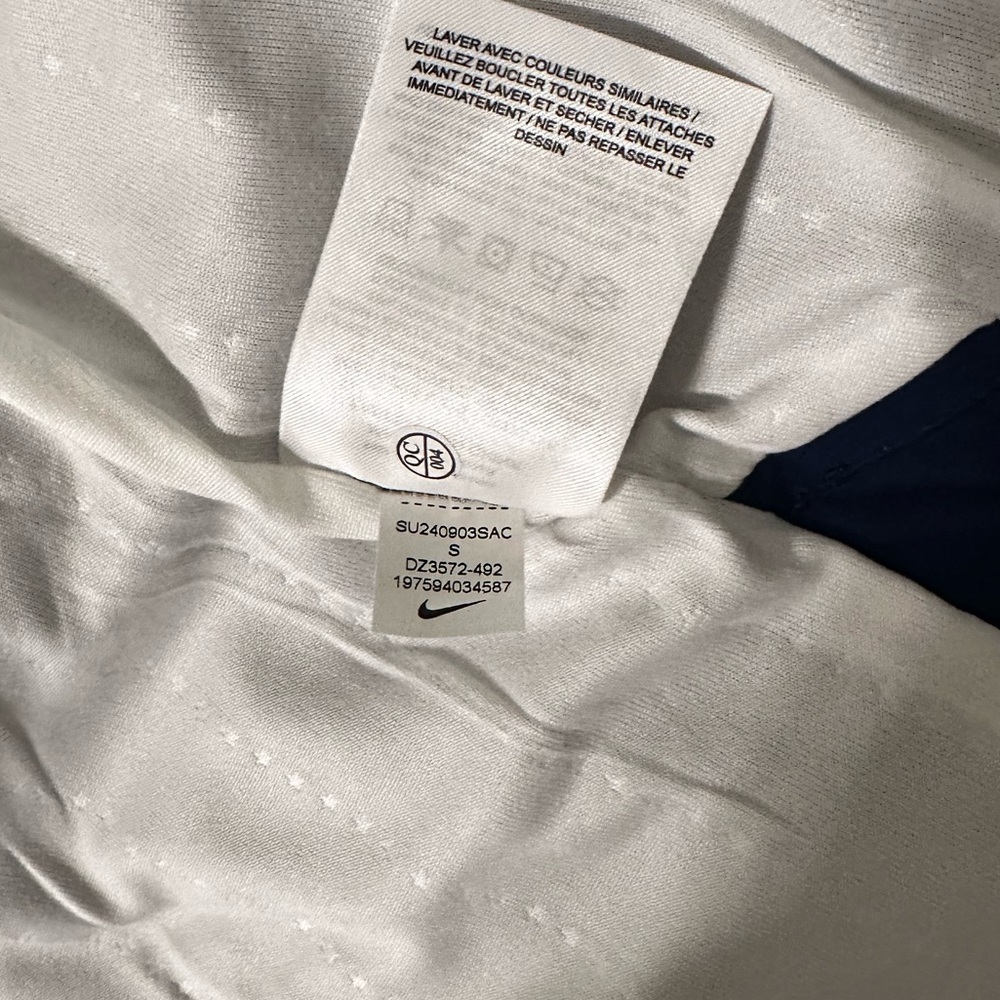 NIKE Team USA Women’s Jacket Blue - Picture 13 of 14